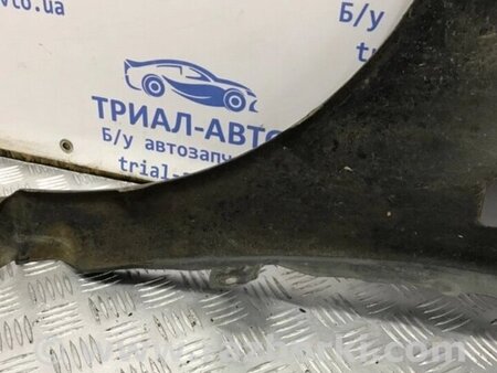 ФОТО Крило переднє праве для Toyota Avensis T270 (10.2008-12.2012) Киев