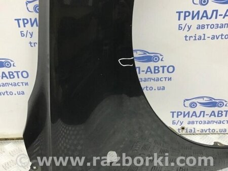 ФОТО Крило переднє праве для Toyota Avensis T270 (10.2008-12.2012) Киев