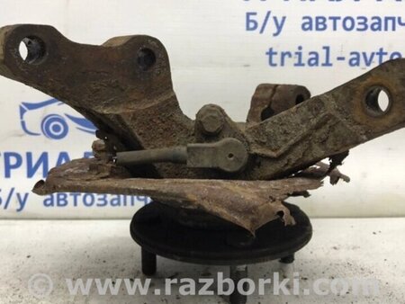 ФОТО Кулак поворотний лівий зі маточкою для Mitsubishi Lancer Киев