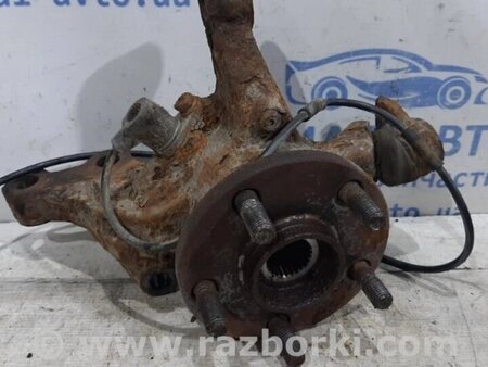 ФОТО Кулак поворотний лівий зі маточкою для Toyota Avensis T270 (10.2008-12.2012) Киев