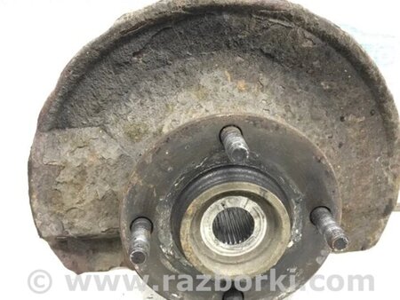 ФОТО Кулак поворотний правий зі маточкою для Mitsubishi Lancer Киев