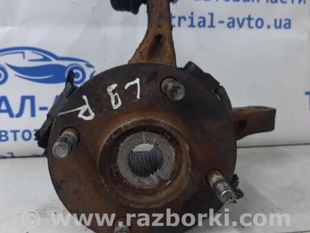 ФОТО Кулак поворотний правий зі маточкою для Mitsubishi Lancer Киев