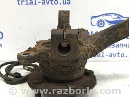 ФОТО Кулак поворотний правий зі маточкою для Mitsubishi Outlander Киев