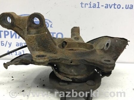 ФОТО Кулак поворотний правий зі маточкою для Toyota Avensis T270 (10.2008-12.2012) Киев