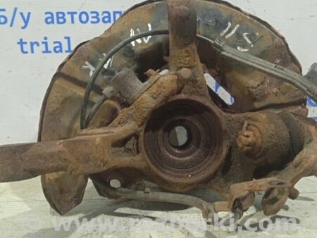 ФОТО Кулак поворотний правий зі маточкою для Toyota Avensis T270 (10.2008-12.2012) Киев