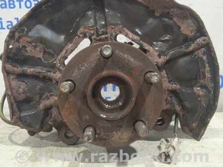 ФОТО Кулак поворотний правий зі маточкою для Toyota Avensis T270 (10.2008-12.2012) Киев