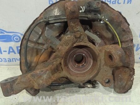 ФОТО Кулак поворотний правий зі маточкою для Toyota Avensis T270 (10.2008-12.2012) Киев