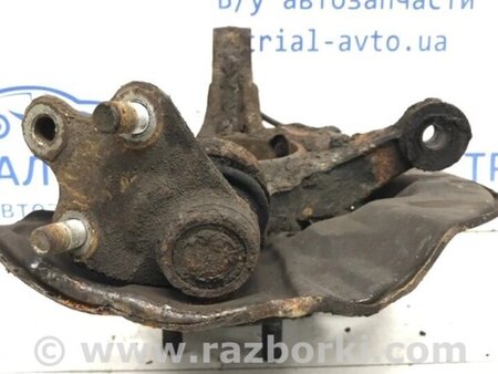ФОТО Кулак поворотний правий зі маточкою для Toyota Avensis T270 (10.2008-12.2012) Киев