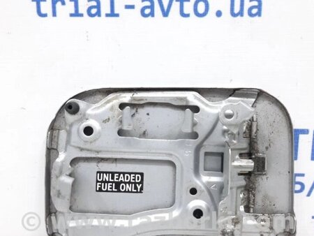 ФОТО Лючок бака  для Mitsubishi Lancer Киев