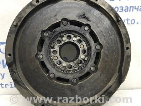 ФОТО Маховик для Toyota Avensis T270 (10.2008-12.2012) Киев