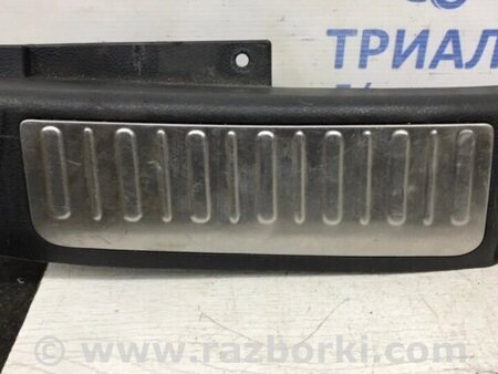 ФОТО Накладка задньої панелі для Mitsubishi Outlander Киев