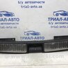 Накладка задньої панелі Mitsubishi Outlander