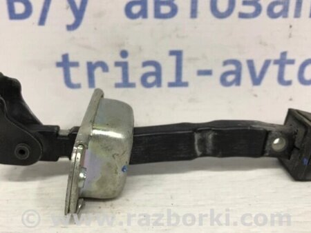 ФОТО Обмежувач дверей передній правий для Mitsubishi Lancer Киев