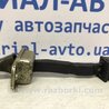 Обмежувач дверей передній правий Mitsubishi Outlander