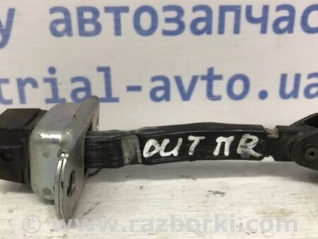ФОТО Обмежувач дверей передній правий для Mitsubishi Outlander Киев