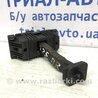 ФОТО Обмежувач дверей передній правий для Toyota Avensis T270 (10.2008-12.2012) Киев