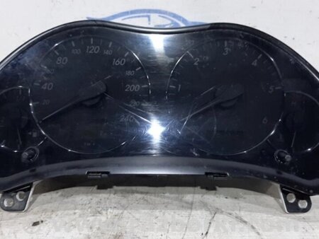 ФОТО Панель приладів для Toyota Avensis T270 (10.2008-12.2012) Киев