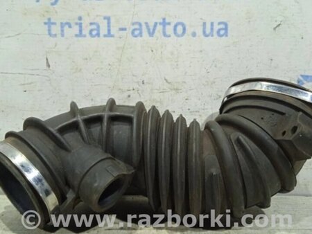 ФОТО Патрубок повітряного фільтра для Toyota Avensis T270 (10.2008-12.2012) Киев