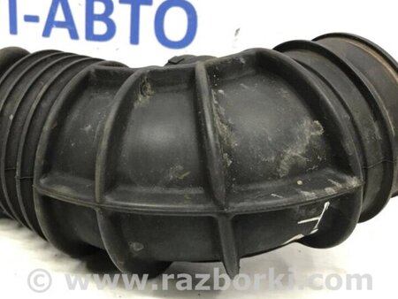 ФОТО Патрубок повітряного фільтра для Toyota Avensis T270 (10.2008-12.2012) Киев