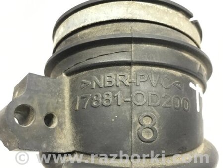 ФОТО Патрубок повітряного фільтра для Toyota Avensis T270 (10.2008-12.2012) Киев