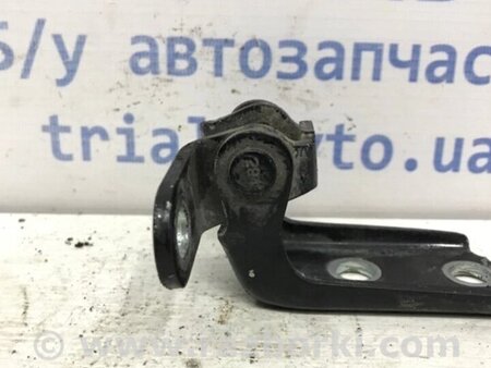 ФОТО Петля двері задньої лівої для Toyota Avensis T270 (10.2008-12.2012) Киев
