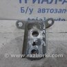 ФОТО Петля двері задньої правої нижня для Toyota Avensis T270 (10.2008-12.2012) Киев