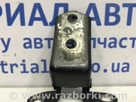 ФОТО Петля двері задньої правої для Toyota Avensis T270 (10.2008-12.2012) Киев
