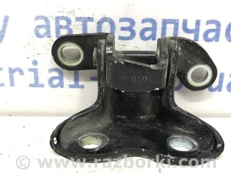 ФОТО Петля двері задньої правої для Toyota Avensis T270 (10.2008-12.2012) Киев