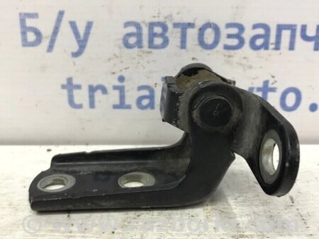 ФОТО Петля двері задньої правої для Toyota Avensis T270 (10.2008-12.2012) Киев