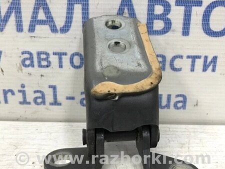 ФОТО Петля двері передньої правої верхня для Toyota Avensis T270 (10.2008-12.2012) Киев