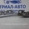 Петля капота права Mitsubishi Lancer