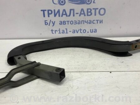 ФОТО Петля кришки багажника права для Toyota Avensis T270 (10.2008-12.2012) Киев