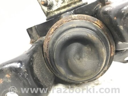 ФОТО Подушка ДВС права для Toyota Avensis T270 (10.2008-12.2012) Киев