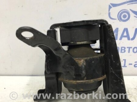 ФОТО Подушка ДВС права для Toyota Avensis T270 (10.2008-12.2012) Киев