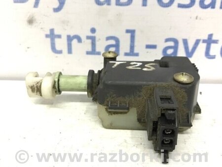 ФОТО Привід лючка бака для Toyota Avensis T270 (10.2008-12.2012) Киев