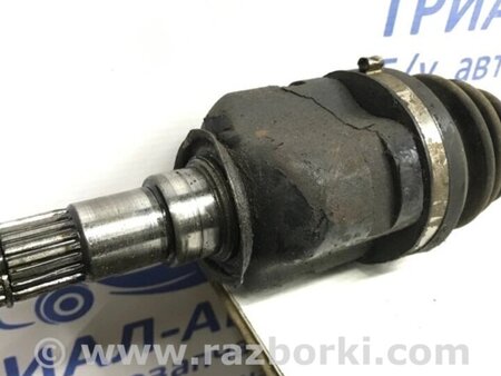 ФОТО Привід передній правий МКПП для Toyota Avensis T270 (10.2008-12.2012) Киев