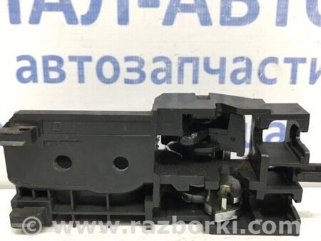 ФОТО Ручка дверей внутрішня ліва для Toyota Avensis T270 (10.2008-12.2012) Киев
