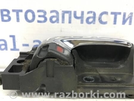 ФОТО Ручка дверей внутрішня права для Toyota Avensis T270 (10.2008-12.2012) Киев