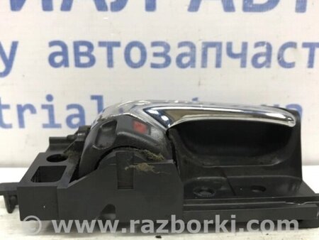 ФОТО Ручка дверей внутрішня права для Toyota Avensis T270 (10.2008-12.2012) Киев