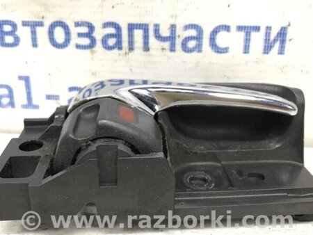 ФОТО Ручка дверей внутрішня права для Toyota Avensis T270 (10.2008-12.2012) Киев