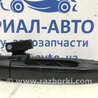 Ручка дверей зовнішня задня права Toyota Avensis T270 (10.2008-12.2012)