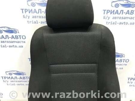 ФОТО Сидіння переднє праве для Toyota Avensis T270 (10.2008-12.2012) Киев