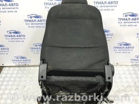 ФОТО Сидіння переднє праве для Toyota Avensis T270 (10.2008-12.2012) Киев