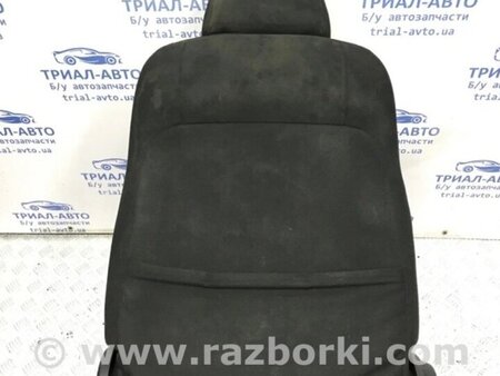 ФОТО Сидіння переднє праве для Toyota Avensis T270 (10.2008-12.2012) Киев