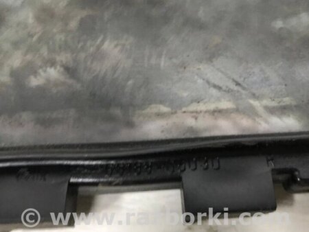 ФОТО Скло двері задньої правої (кватирка) для Toyota Avensis T270 (10.2008-12.2012) Киев