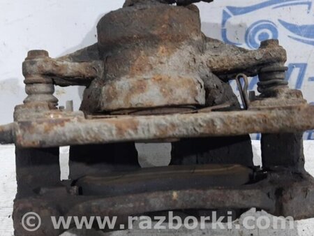 ФОТО Супорт передній правий для Toyota Avensis T270 (10.2008-12.2012) Киев