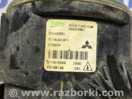 ФОТО Фара протитуманна права для Mitsubishi Outlander Киев