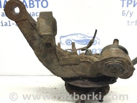 ФОТО Цапфа задня права зі маточкою для Toyota Avensis T270 (10.2008-12.2012) Киев