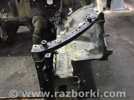 ФОТО Чверть автомобіля передня ліва для Toyota Avensis T270 (10.2008-12.2012) Киев