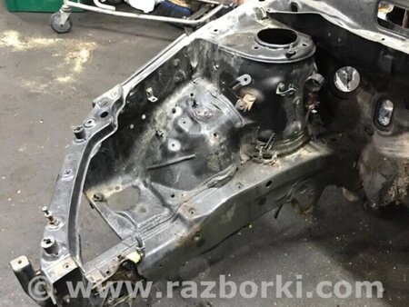 ФОТО Чверть автомобіля передня права для Toyota Avensis T270 (10.2008-12.2012) Киев